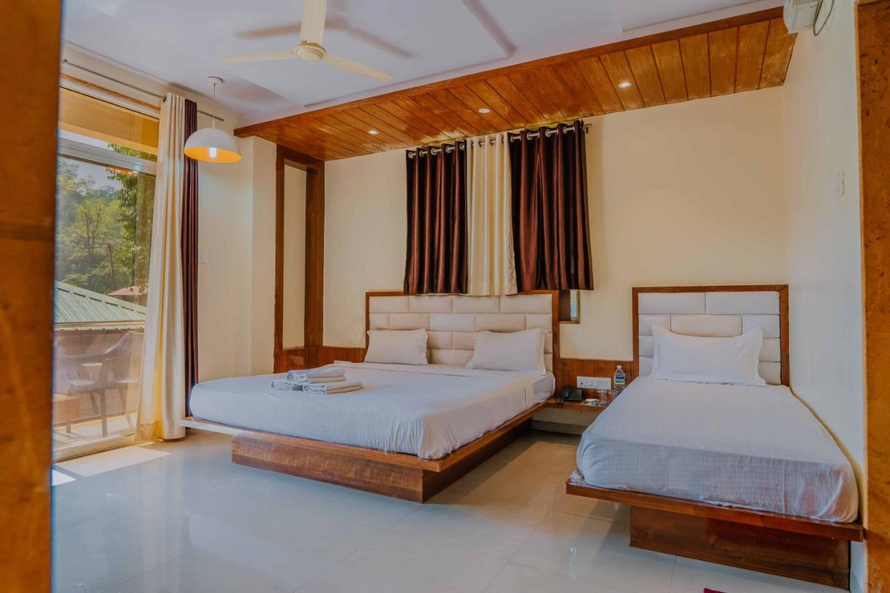 The Oak Woods Otel Mahābaleshwar Dış mekan fotoğraf