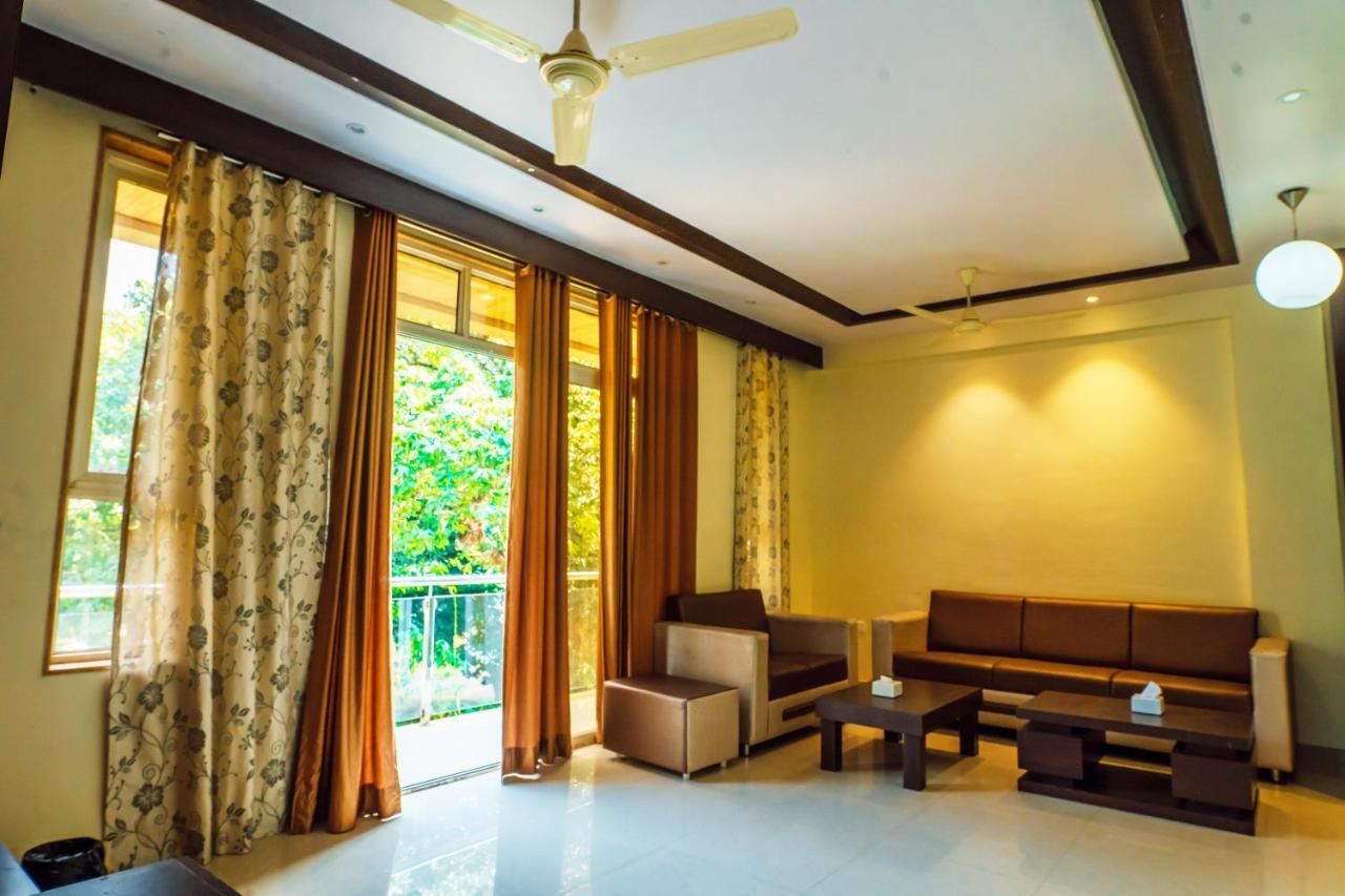 The Oak Woods Otel Mahābaleshwar Dış mekan fotoğraf
