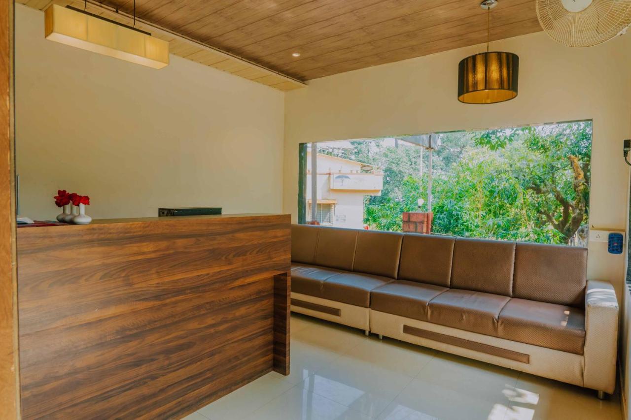 The Oak Woods Otel Mahābaleshwar Dış mekan fotoğraf
